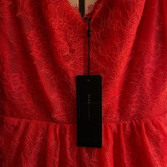 BCBG maxazria “Willa” red lace dress, fully lined. “Bright Poppy”. NWT.  XXS. - Picture 4 of 6